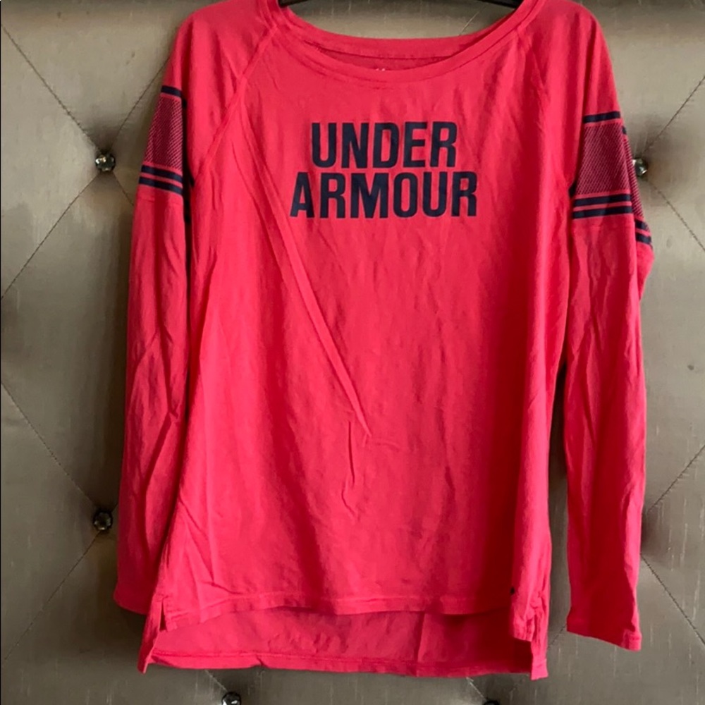 Women’s pink Under Armour shirt